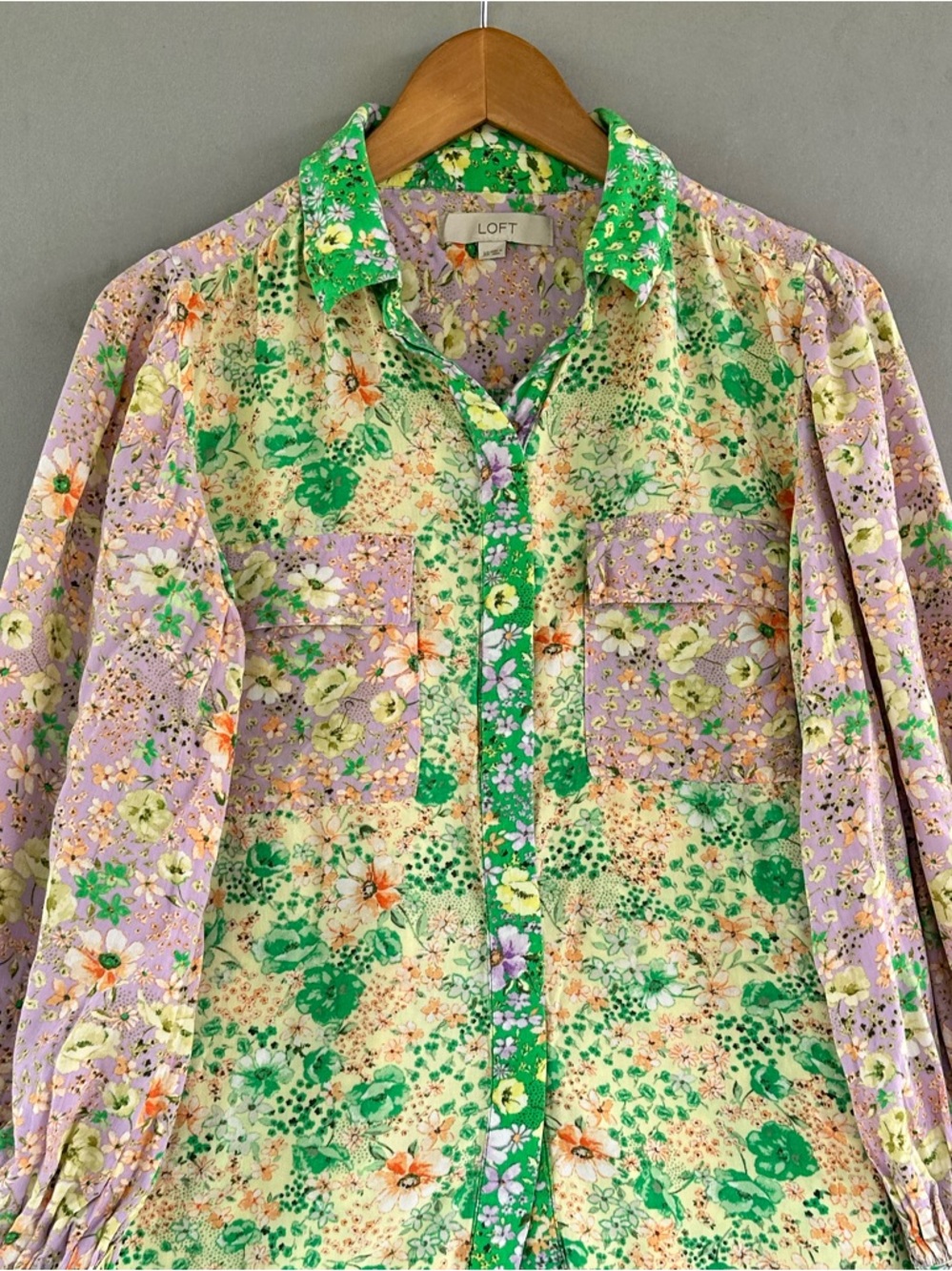 π5 for $45π Loft top blouse shirt size XS - Picture 2 of 8